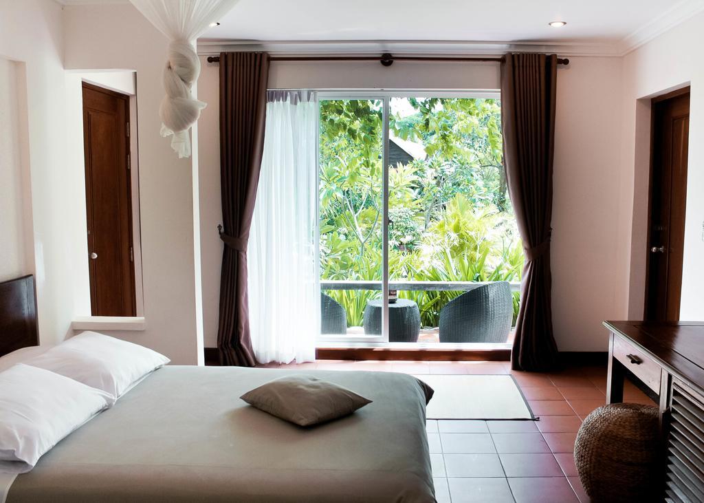 Sabbay Kep Hotel Екстериор снимка