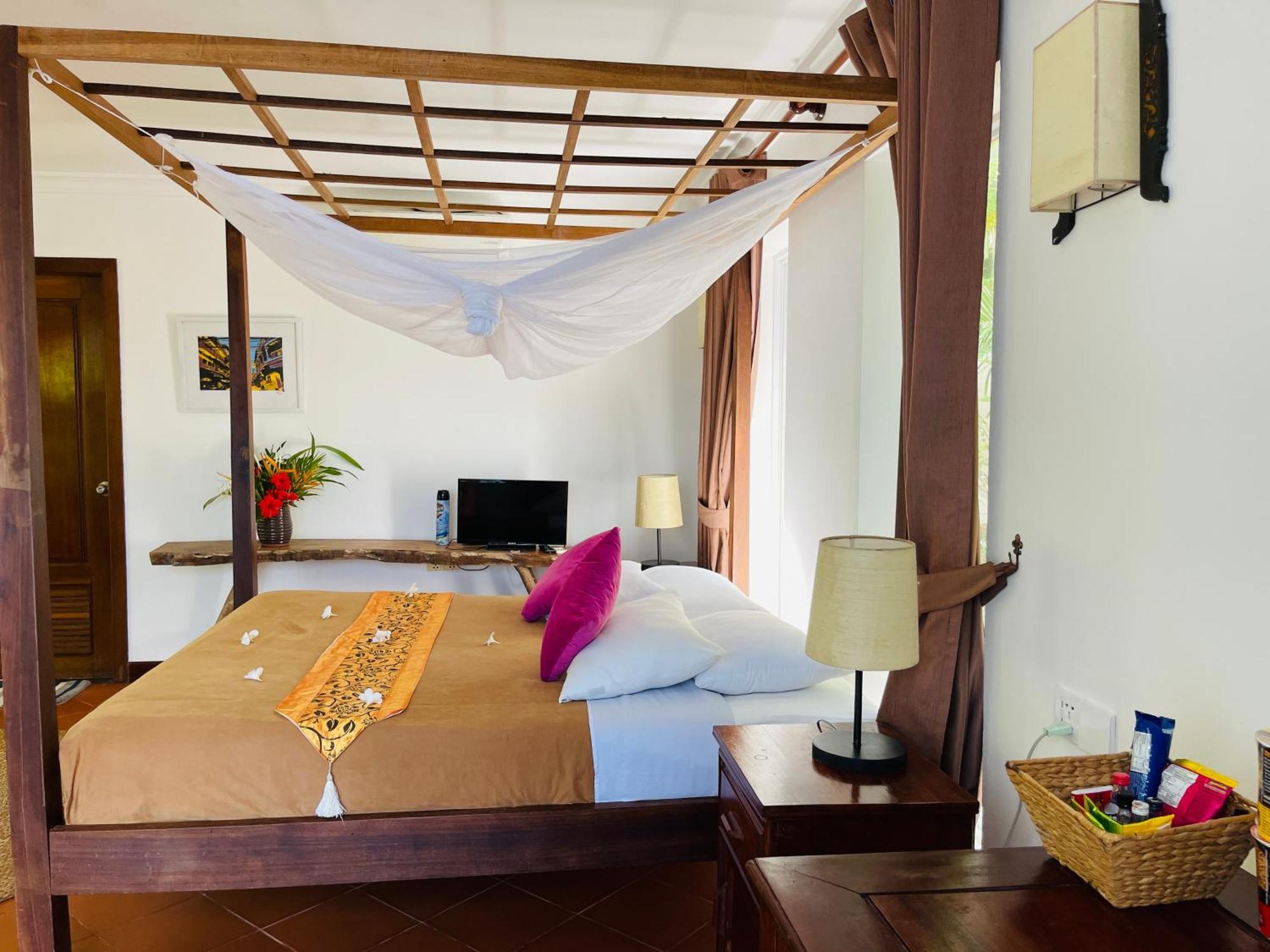 Sabbay Kep Hotel Екстериор снимка