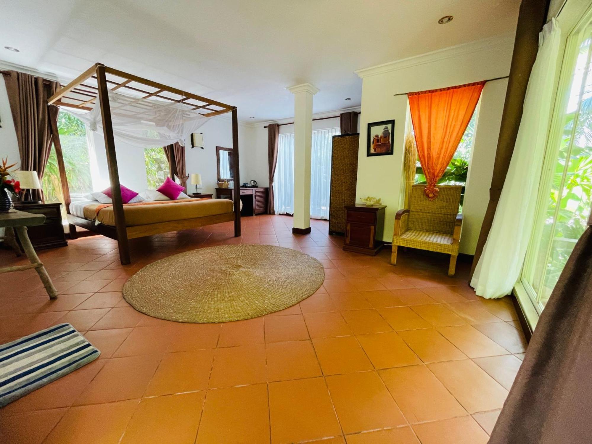 Sabbay Kep Hotel Екстериор снимка