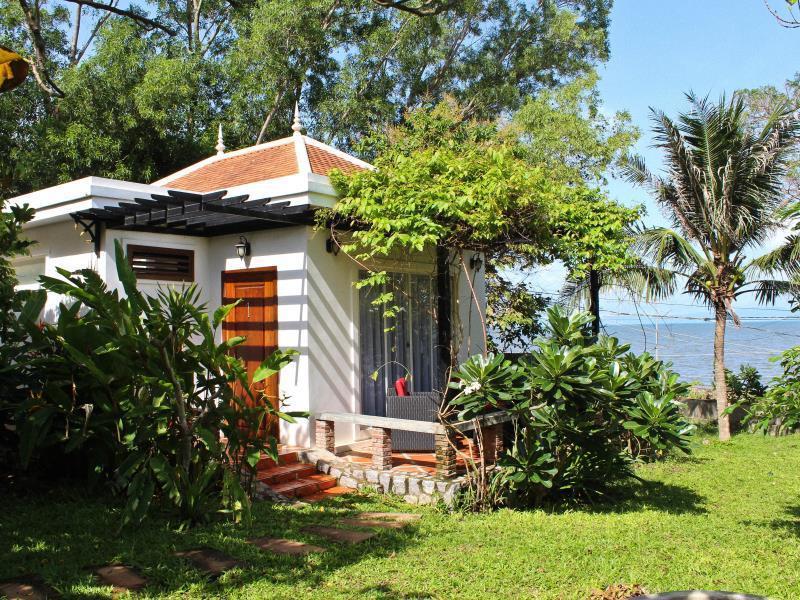 Sabbay Kep Hotel Екстериор снимка